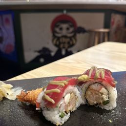 Manhattan roll -with whole kani(not chopped) add cream cheese and jalapeño Manhattan roll -with whole kani(not chopped) add cream cheese and jalapeño