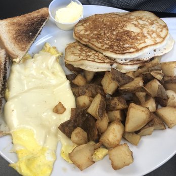 Santangelo's Cafe - Sandwiches Near Me - Norristown, Pennsylvania Santangelo's Cafe - Sandwiches Near Me - Norristown, Pennsylvania