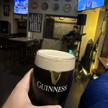 Kite & Key - Great staff and service!! Good stop for a burger and cold beer. - American Near Me - Philadelphia, Pennsylvania Kite & Key - Great staff and service!! Good stop for a burger and cold beer. - American Near Me - Philadelphia, Pennsylvania