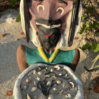 Blackfin Resort & Marina - Good luck rasta man - Hotels Near Me - Marathon, Florida