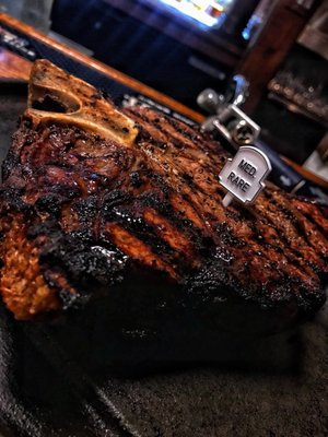 40 Steak and Seafood by null