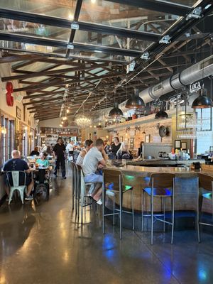 Cozy's Café & Pub by null