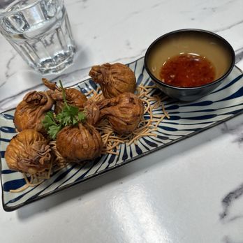 Kin Long Beach - Money Bag - Thai Near Me - Long Beach, California