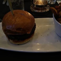Happy hour burger Happy hour burger
