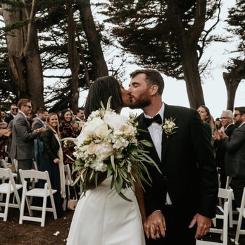 MacCallum House Weddings - Wedding Planning Near Me - Mendocino, California MacCallum House Weddings - Wedding Planning Near Me - Mendocino, California
