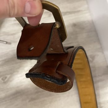 Mernickle Custom Holsters - broke immediately - Leather Goods Near Me - Fernley, Nevada Mernickle Custom Holsters - broke immediately - Leather Goods Near Me - Fernley, Nevada