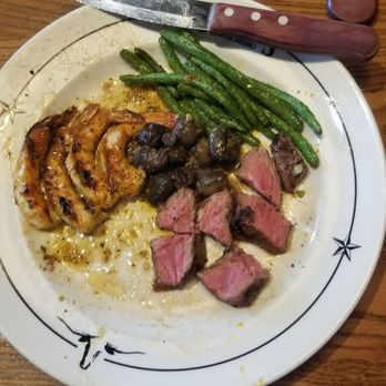 Saltgrass Steak House - 6oz steak, greenbeens, grilled shrimp - Steakhouses Near Me - Branson, Missouri