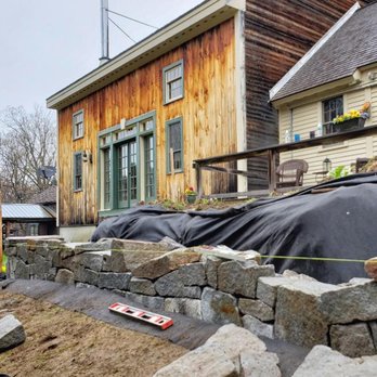 Granite State Landscaping and Stonework - a rock retaining wall - Landscaping Near Me - Plymouth, New Hampshire Granite State Landscaping and Stonework - a rock retaining wall - Landscaping Near Me - Plymouth, New Hampshire