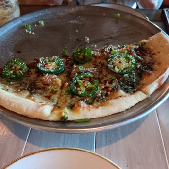 Monkeypod Kitchen by Merriman - Pork n pineapple n jalapeno pizza - New American Near Me - Kihei, Hawaii Monkeypod Kitchen by Merriman - Pork n pineapple n jalapeno pizza - New American Near Me - Kihei, Hawaii