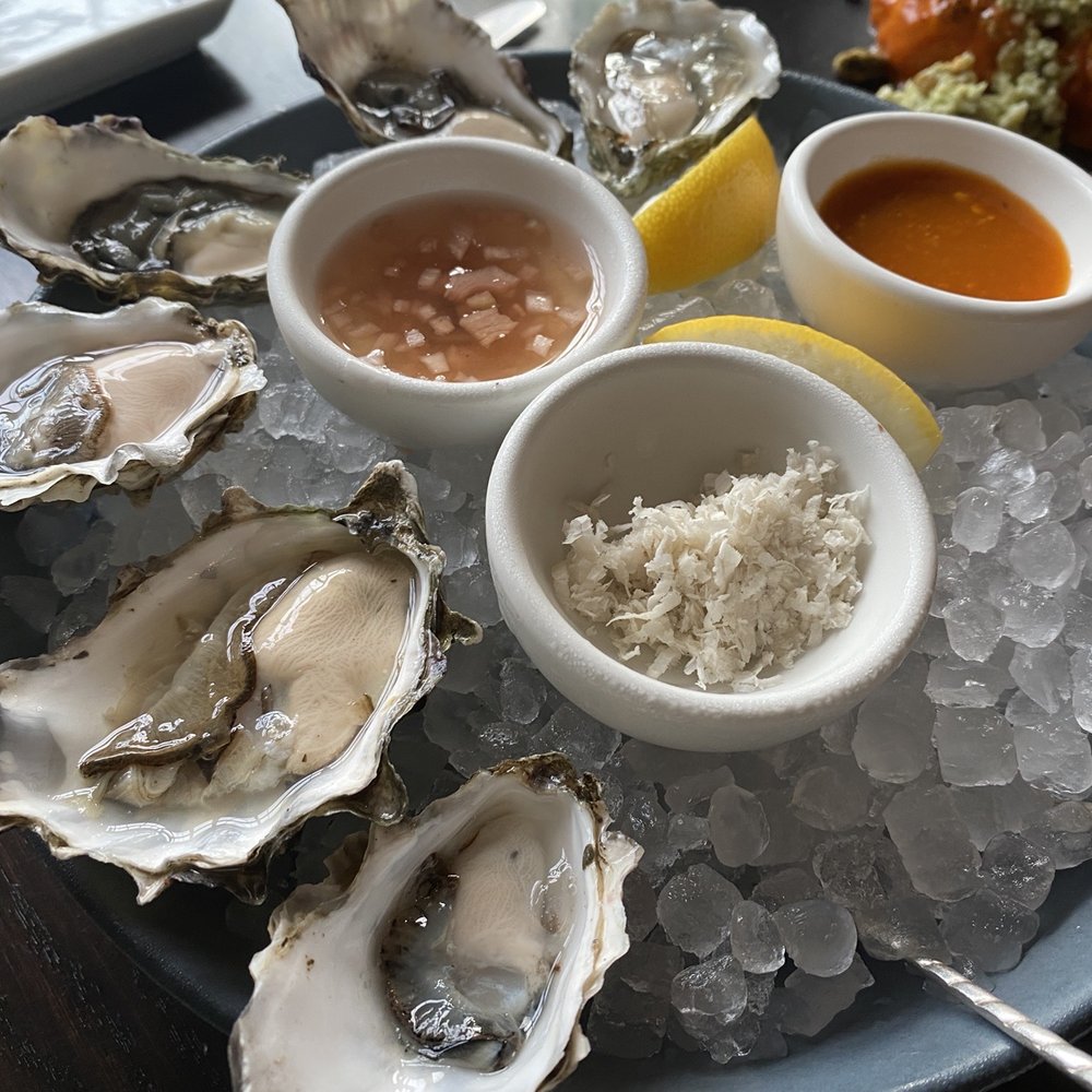 Borough - West coast oysters - New American Near Me - Minneapolis, Minnesota Borough - West coast oysters - New American Near Me - Minneapolis, Minnesota