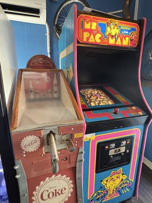 Yous Guys Sandwich Shop by null