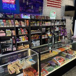 Puzzles Smoke Shop