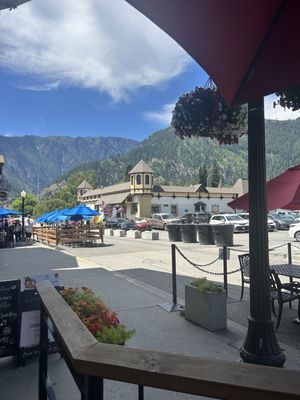 Patterson Cellars Tasting Room Leavenworth by null