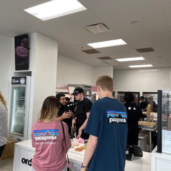 Crumbl - Cherry Hill - Bakeries Near Me - Cherry Hill, New Jersey