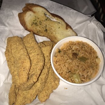 Louisiana Fish House - Five piece catfish dinner with jambalaya. The fish was really good. The jambalaya, not so much. - Cajun/Creole Near Me - Houston, Texas