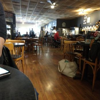 Black Bear Coffee - Relaxed atmosphere this Sunday afternoon. - Coffee & Tea Near Me - Hendersonville, North Carolina Black Bear Coffee - Relaxed atmosphere this Sunday afternoon. - Coffee & Tea Near Me - Hendersonville, North Carolina