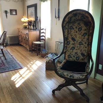 Captain Grant's, 1754 - Just lovely old floors and antiques everywhere you turn - Bed & Breakfast Near Me - Preston, Connecticut Captain Grant's, 1754 - Just lovely old floors and antiques everywhere you turn - Bed & Breakfast Near Me - Preston, Connecticut