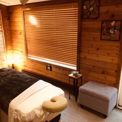 ZG Therapy - Massage Room Table