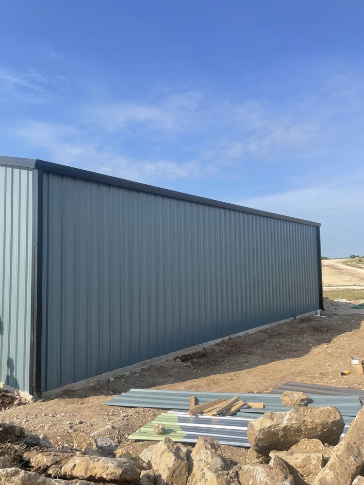 Slide of Retro Construction & Roofing