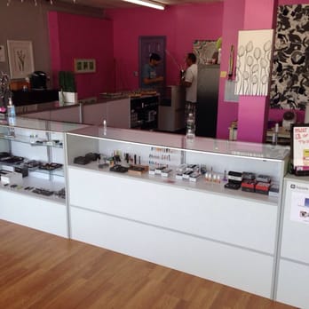UVape - Nice clean shop." - Vape Shops Near Me - Milford, Connecticut