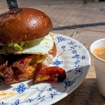 Maman  Mother - The Lemon Twist Sneak