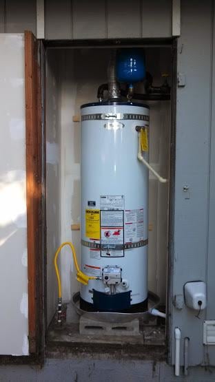 Slide of Pratt's Plumbing & Floors