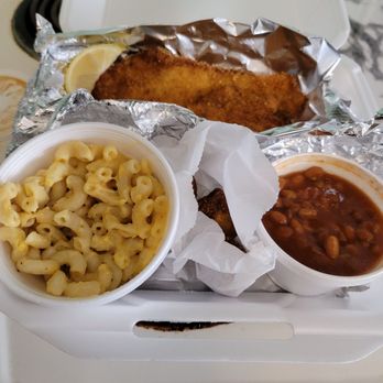 BB's Cafe - Red snapper plate - Soul Food Near Me - Covina, California BB's Cafe - Red snapper plate - Soul Food Near Me - Covina, California