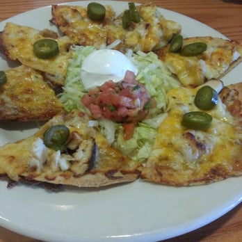 Chili's - Classic chicken nachos. - Tex-Mex Near Me - Livermore, California Chili's - Classic chicken nachos. - Tex-Mex Near Me - Livermore, California