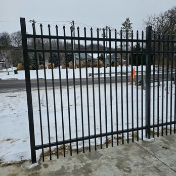 Mr Fence It - Fences & Gates Near Me - Lafayette, Indiana Mr Fence It - Fences & Gates Near Me - Lafayette, Indiana
