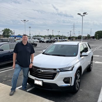 Lake Chevrolet - Enjoy your new ride. - Auto Repair Near Me - Milwaukee, Wisconsin Lake Chevrolet - Enjoy your new ride. - Auto Repair Near Me - Milwaukee, Wisconsin