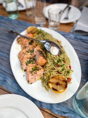 The Barrow House by null