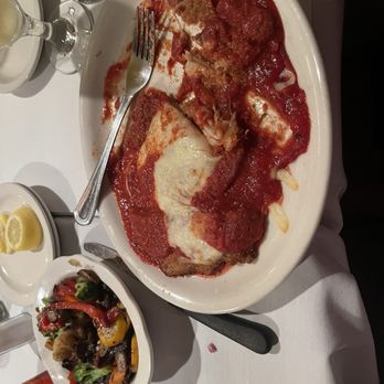 Enza's Italian Restaurant - Chicken Parmesan - Italian Near Me - Jacksonville, Florida Enza's Italian Restaurant - Chicken Parmesan - Italian Near Me - Jacksonville, Florida