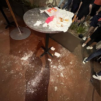 Beignets Expressed - lol, no one came by to clean this for the near 45 mins we were there. - Desserts Near Me - Anaheim, California Beignets Expressed - lol, no one came by to clean this for the near 45 mins we were there. - Desserts Near Me - Anaheim, California