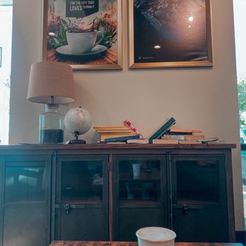 Himalayan Coffee - Inside - Coffee & Tea Near Me - Seattle, Washington Himalayan Coffee - Inside - Coffee & Tea Near Me - Seattle, Washington