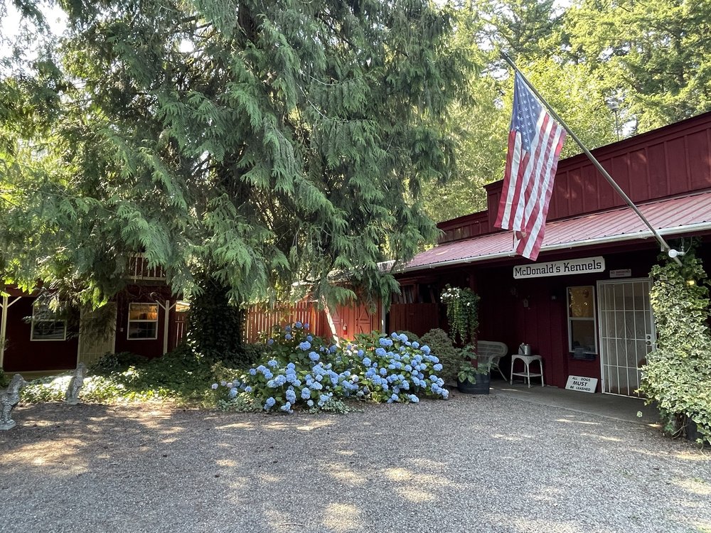 McDonald's Kennels - pet boarding facility in Silverdale, WA