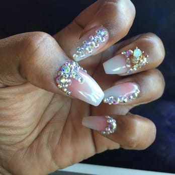 Quality Nails & Spa - Full ombré bling set - Nail Salons Near Me - Long Beach, California