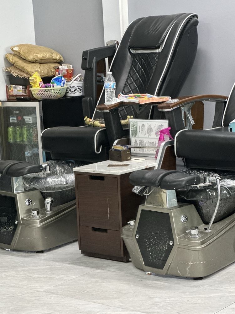 TOP NAILS & TAN Updated September 2024 75 Photos & 32 Reviews