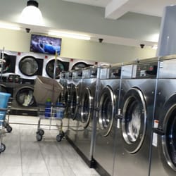 Saviers Lavanderia - Here other TV and washer