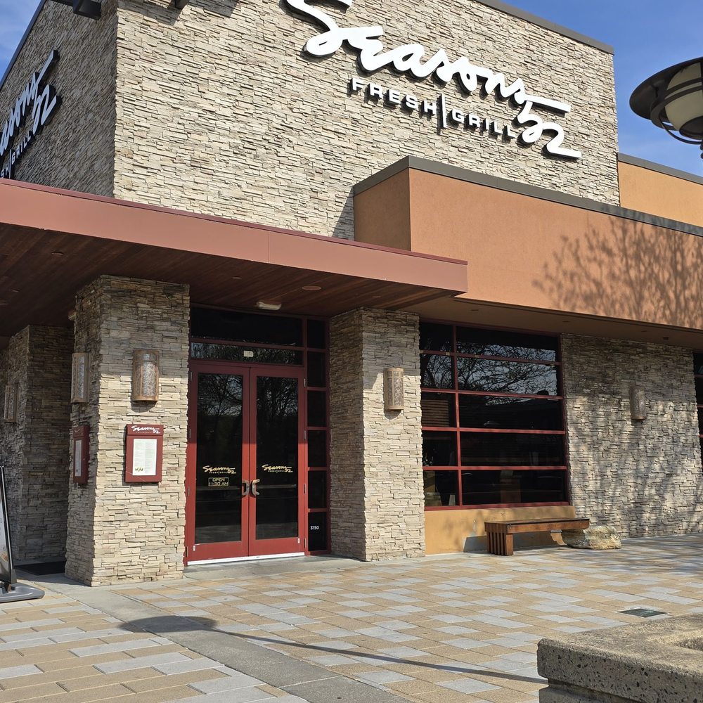 Seasons 52 - New American Near Me - Columbia, Maryland Seasons 52 - New American Near Me - Columbia, Maryland