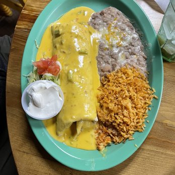 Chachi's Mexican Restaurant - Smothered burrito - Mexican Near Me - Las Cruces, New Mexico