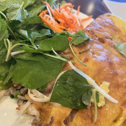 A14 Special Vietnamese Crispy Crepe A14 Special Vietnamese Crispy Crepe