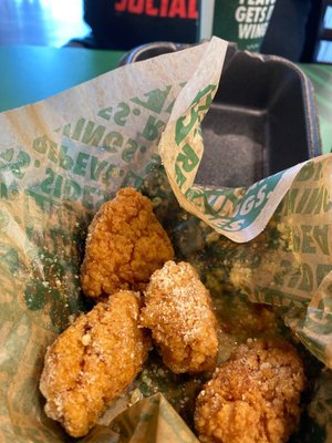 Wingstop by null