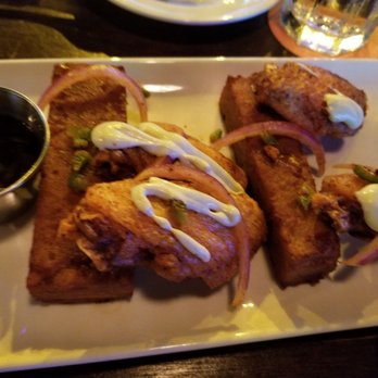 Lucky Strike Honolulu - Chicken and waffles..? - Arcades Near Me - Honolulu, Hawaii