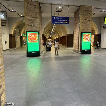 London Bridge Underground Station - Public Transportation Near Me - London, XGL London Bridge Underground Station - Public Transportation Near Me - London, XGL