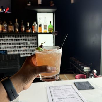 Almost Famous - Bayou Bramble - Cocktail Bars Near Me - Houston, Texas