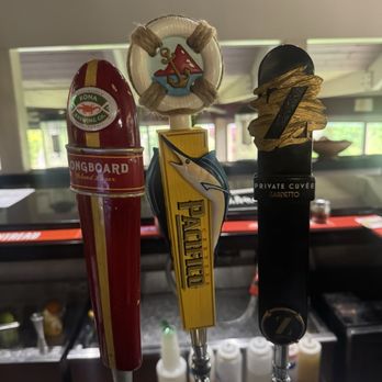 Hideaways Pizza Pub - New draft selections - Pizza Near Me - Princeville, Hawaii Hideaways Pizza Pub - New draft selections - Pizza Near Me - Princeville, Hawaii