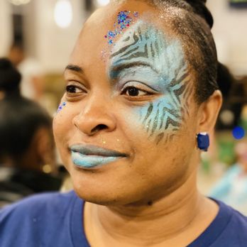Holly Mess Face Painting - Adults face painting - Face Painting Near Me Holly Mess Face Painting - Adults face painting - Face Painting Near Me