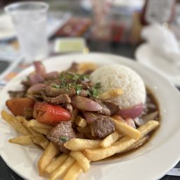 Lomo Saltado