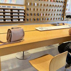 Apple Southlake Town Square