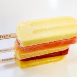 Frios Gourmet Pops - Fruity summer flavors!